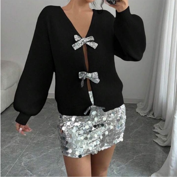 Sweaters - Casual Bowknot Open Back Women's Loose Knit Sweater